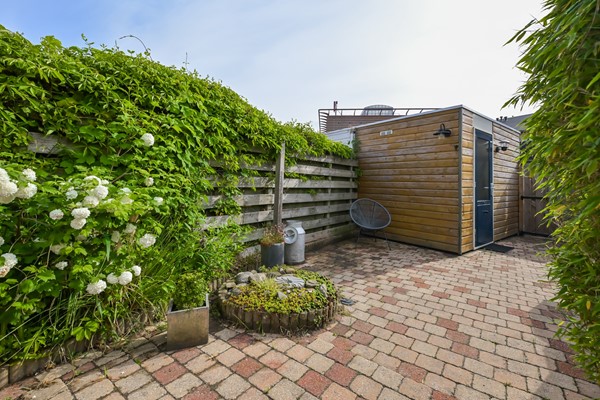 Medium property photo - Reina Prinsen Geerligstuin 35, 1705 HK Heerhugowaard